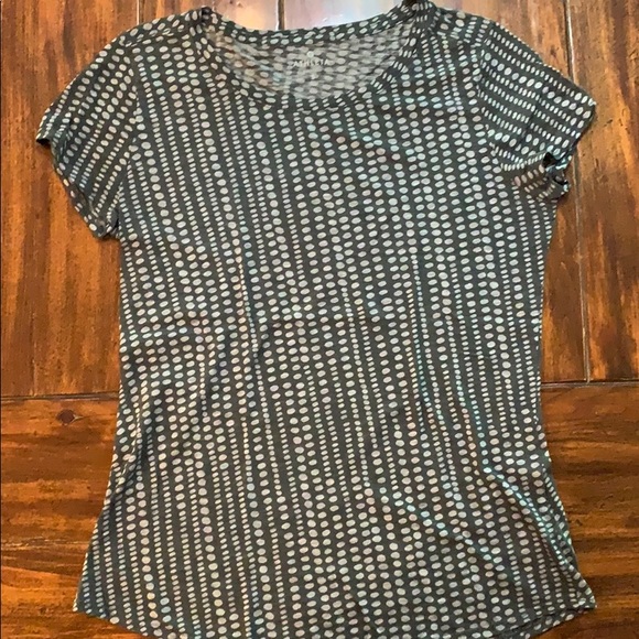Athleta olive lightweight tee with gray dots - Picture 1 of 6